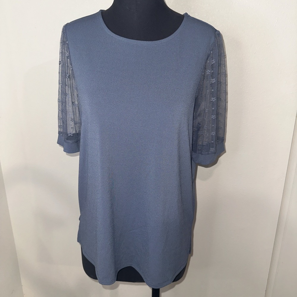 Adrianna Papell NWT Blue Top Crew Neck Short Sleeve Lace Size M